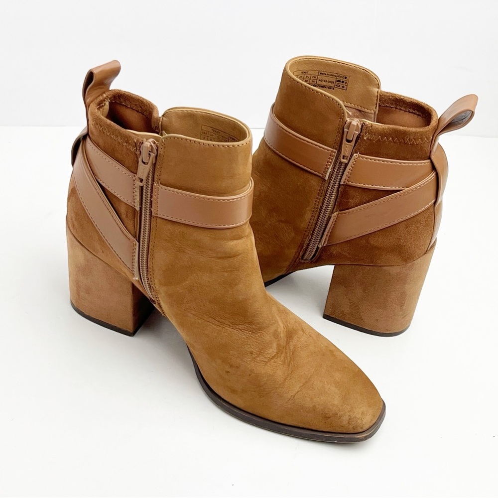 VIONIC Tenley Tan Suede Side Zipper Block Heel Arch Support Ankle Booties 8